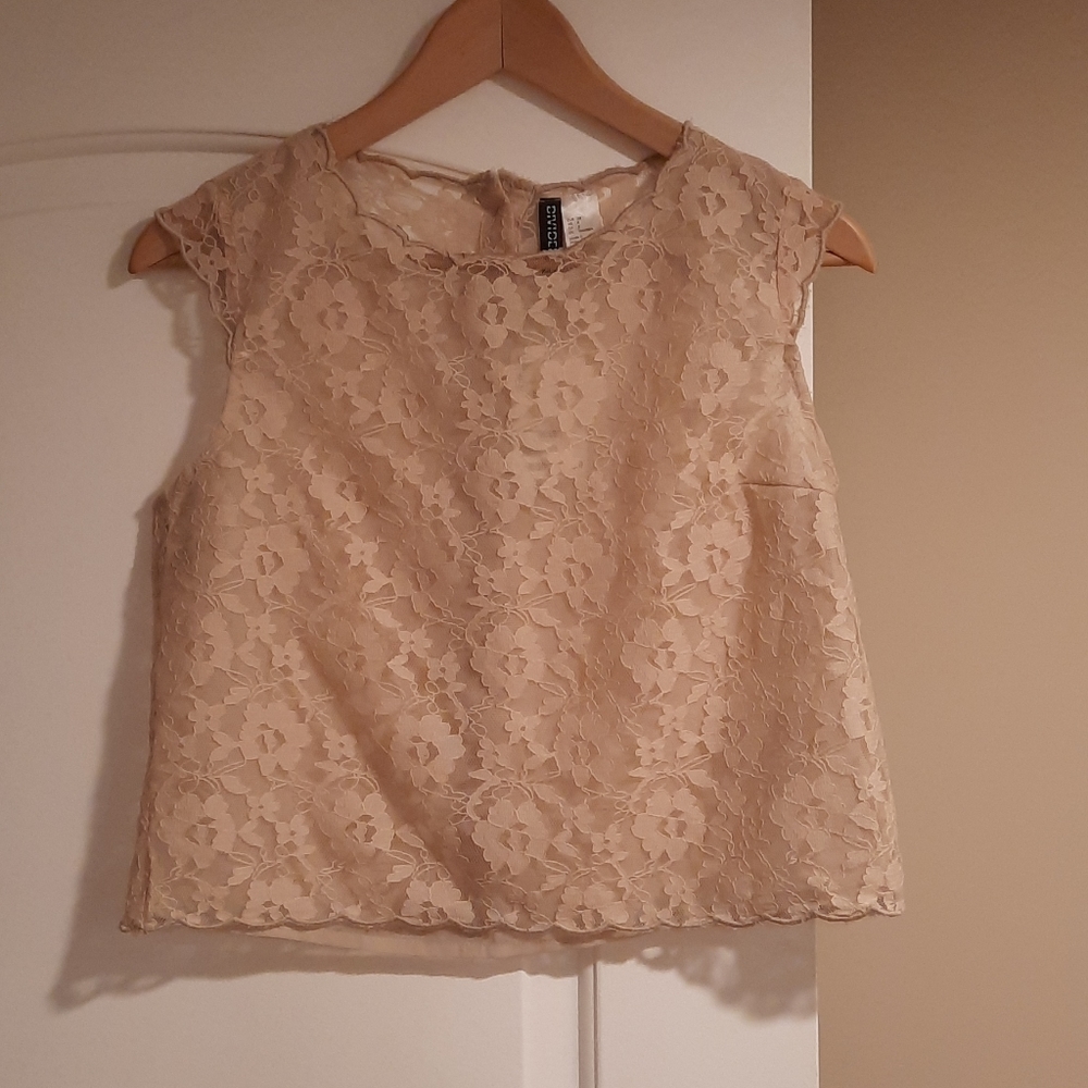 Lace Sleeveless Top, Crops at waist, Lined
